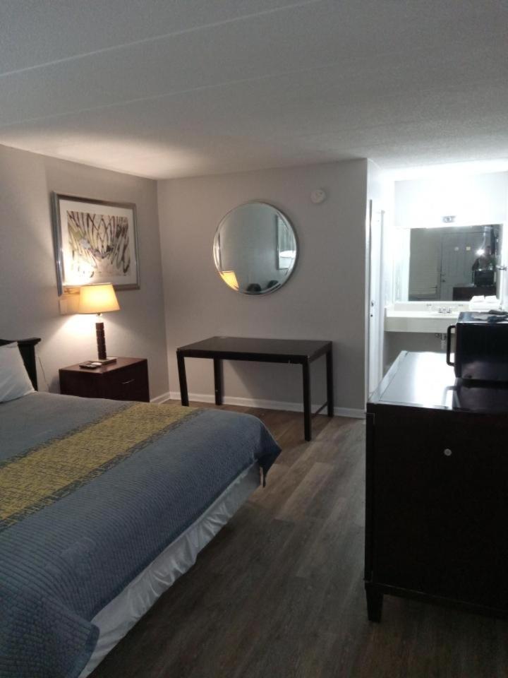 Apm Inn And Suites Winchester Dış mekan fotoğraf