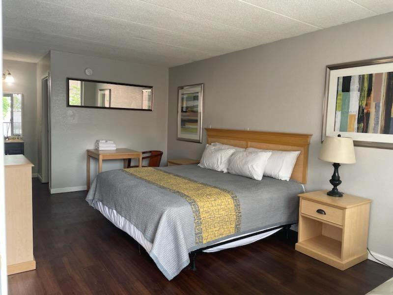 Apm Inn And Suites Winchester Dış mekan fotoğraf