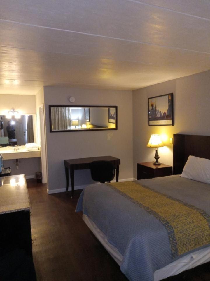 Apm Inn And Suites Winchester Dış mekan fotoğraf