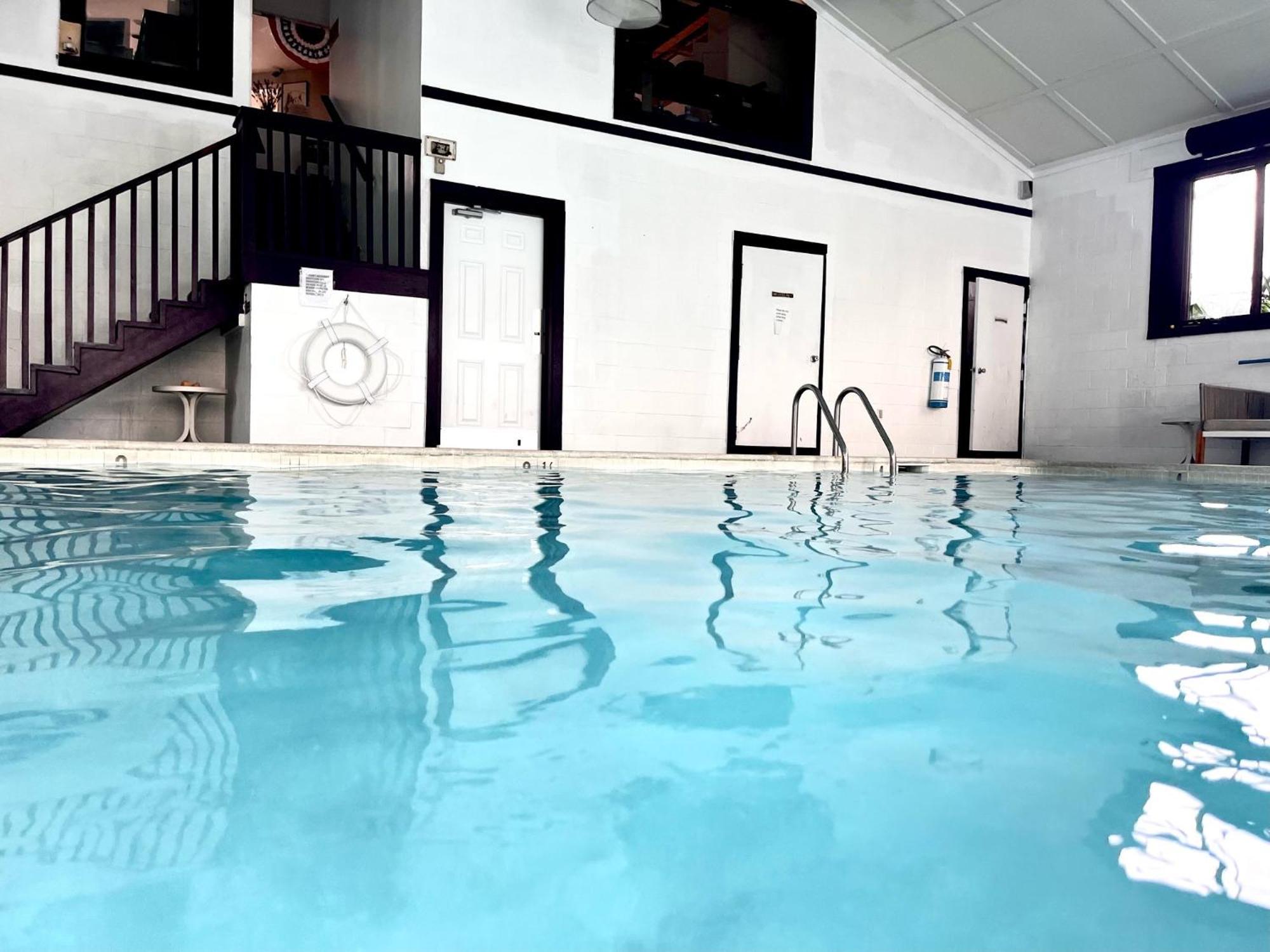 Apm Inn And Suites Winchester Dış mekan fotoğraf