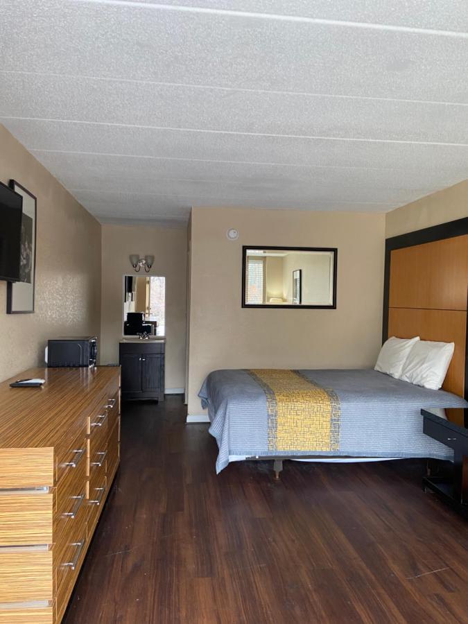 Apm Inn And Suites Winchester Dış mekan fotoğraf