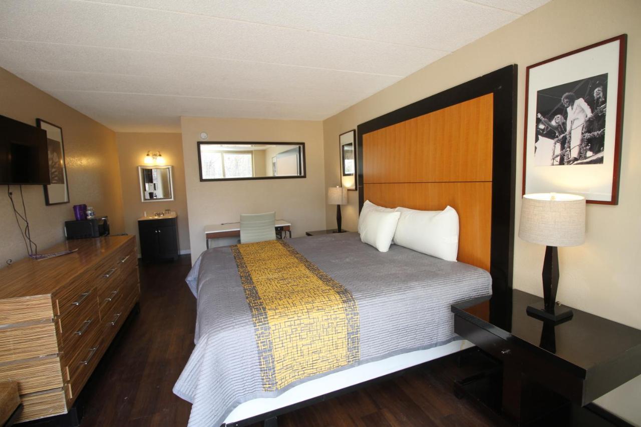 Apm Inn And Suites Winchester Dış mekan fotoğraf