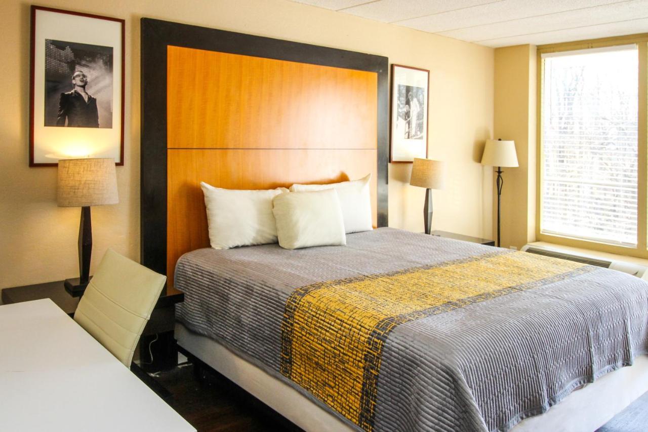 Apm Inn And Suites Winchester Dış mekan fotoğraf